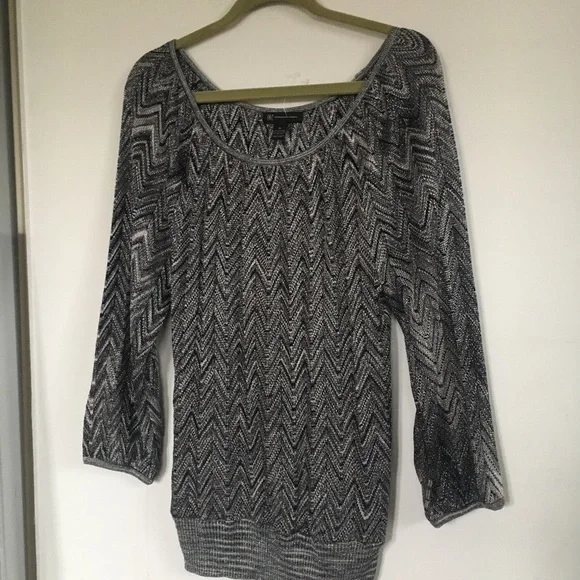 INC Sparkly Tinsel XL Light weight holiday sweater - Picture 5 of 8